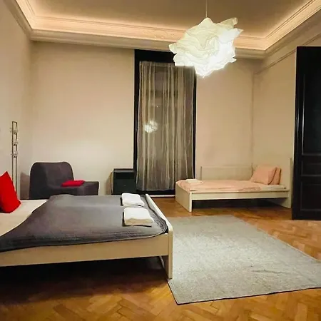 Apartman New, 195 Sqm, Full Center Of