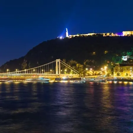 Апартаменты New, 195 Sqm, Full Center Of *