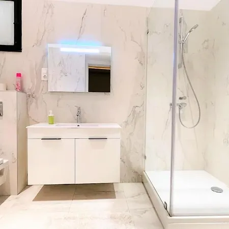 New, 195 Sqm, Full Center Of 부다페스트