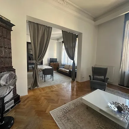 Appartement New, 195 Sqm, Full Center Of
