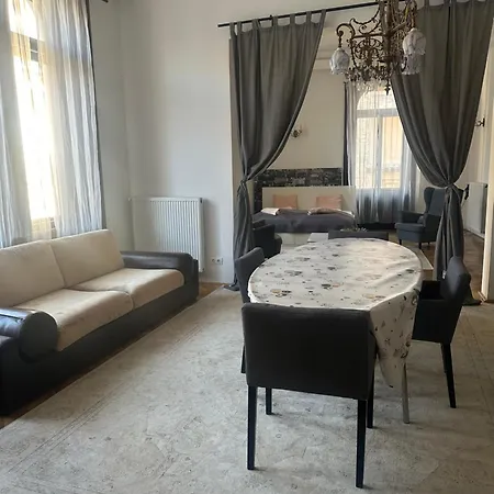 New, 195 Sqm, Full Center Of Budapest