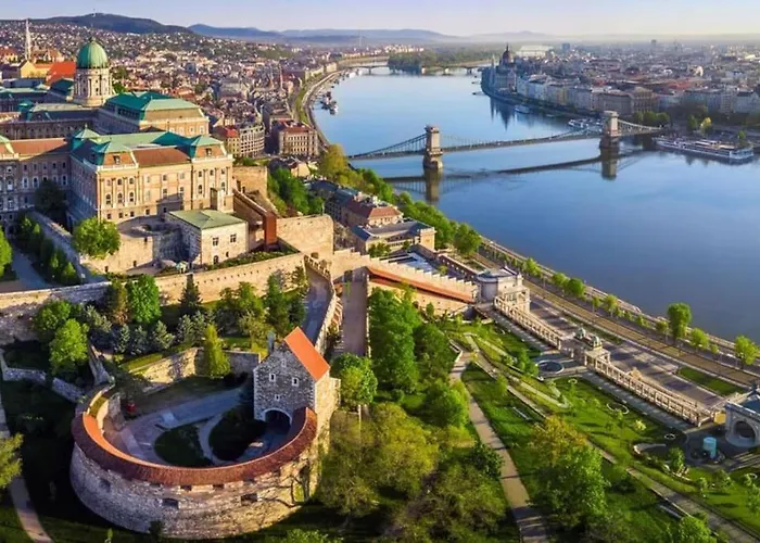 New, 195 Sqm, Full Center Of Budapest