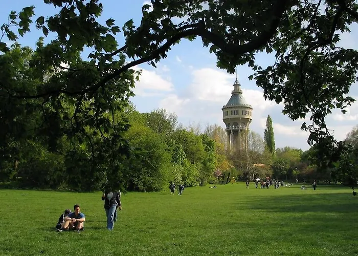 New, 195 Sqm, Full Center Of